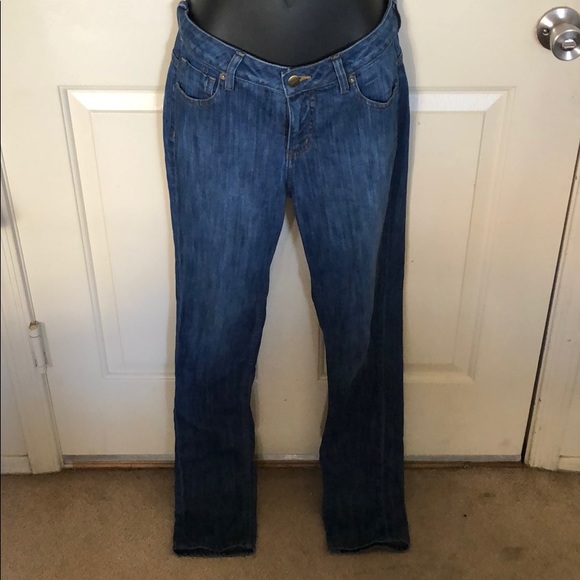 Christopher Blue Jeans - Picture 3 of 14